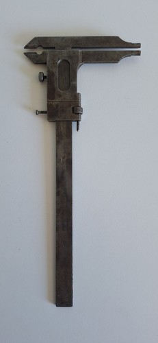 Altes werkzeug messschieber - altes,