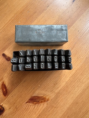 Schlagbuchstaben 8mm