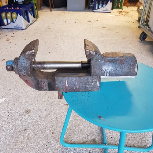 Alter schraubstock kg - 18,