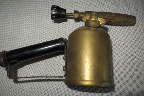 Alte lötlampe messing - lötlampe,